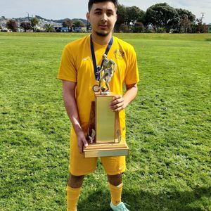 Meet your Posher, Eduardo